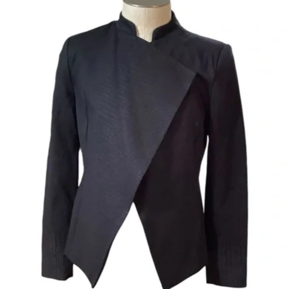 Elizabeth & Clarke black suit